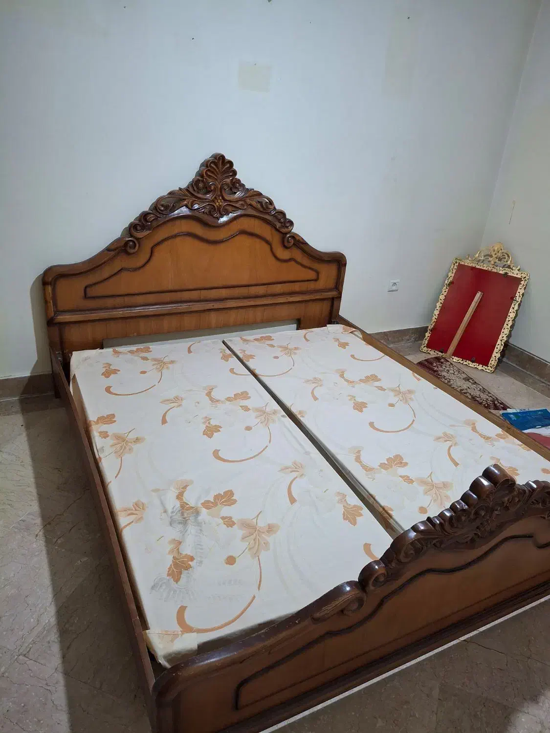 تخت دو نفره|تخت و سرویس خواب|تهران, آذربایجان|دیوار