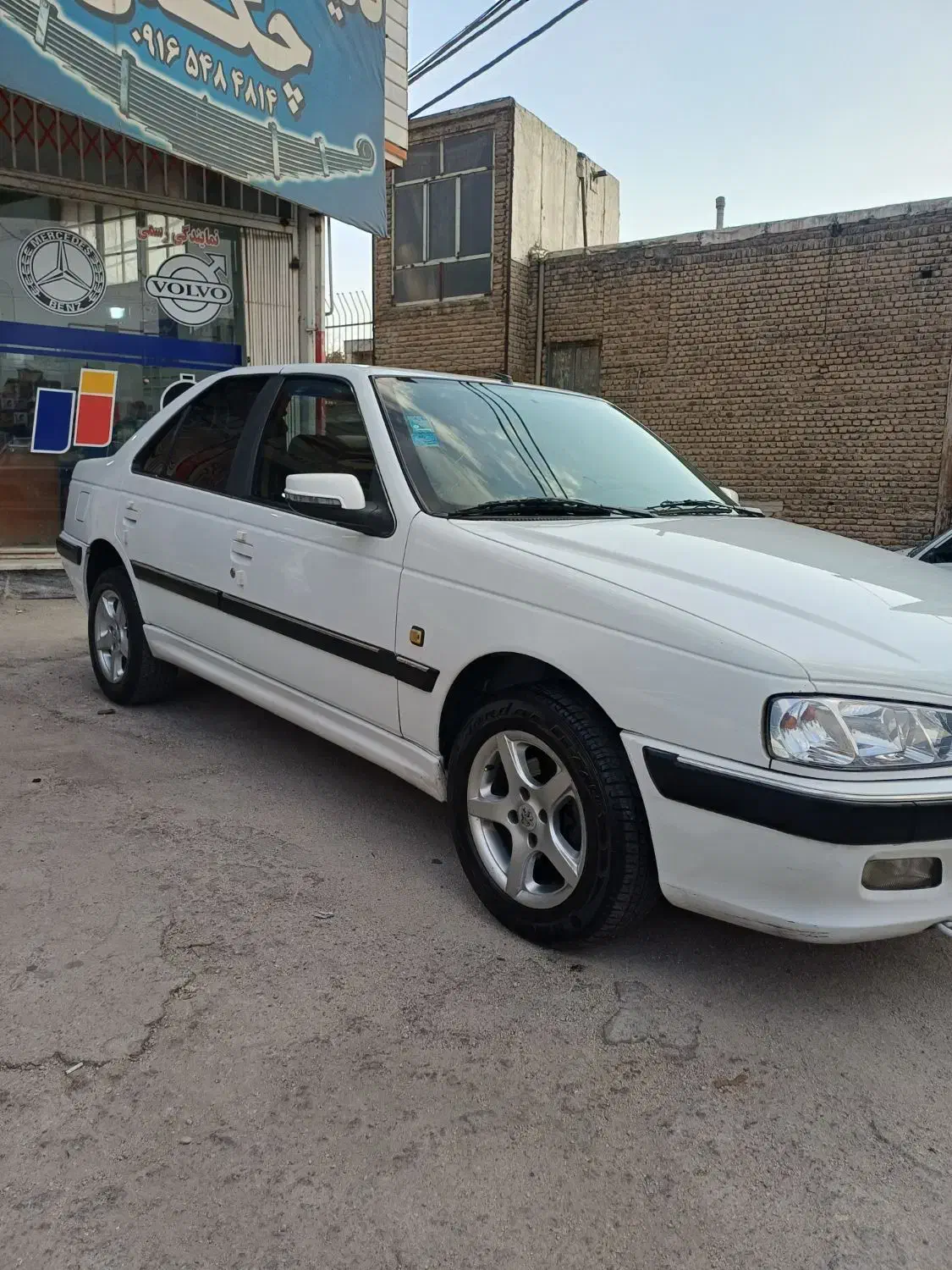 پژو پارس مدل ۹۸دوگانه|خودرو سواری و وانت|دورود, |دیوار