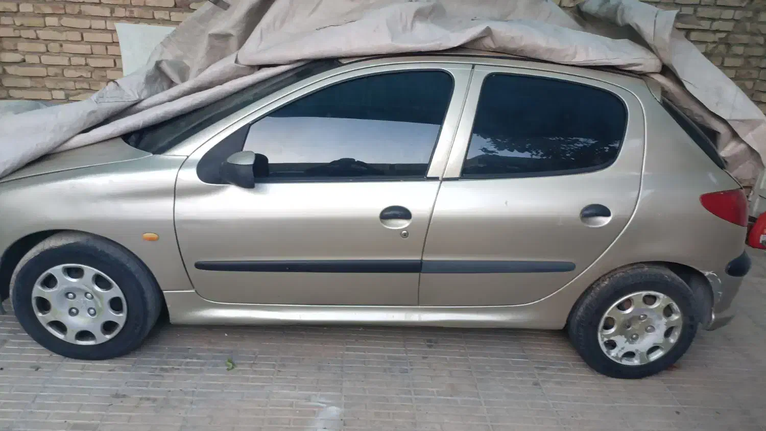 پژو 206 تیپ ۲، مدل ۱۳۸۳|خودرو سواری و وانت|فسا, |دیوار