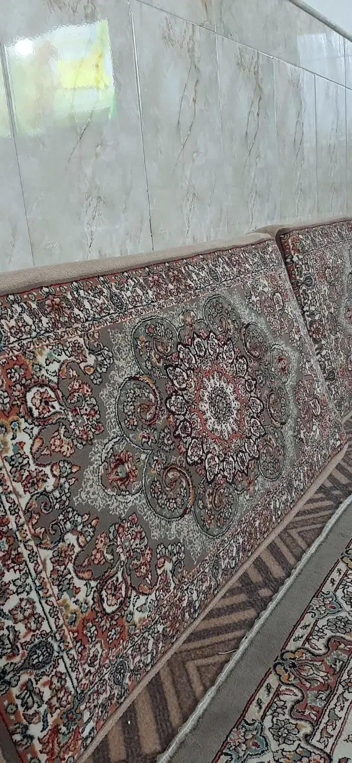 پشتی|پشتی|قم, ولیعصر|دیوار