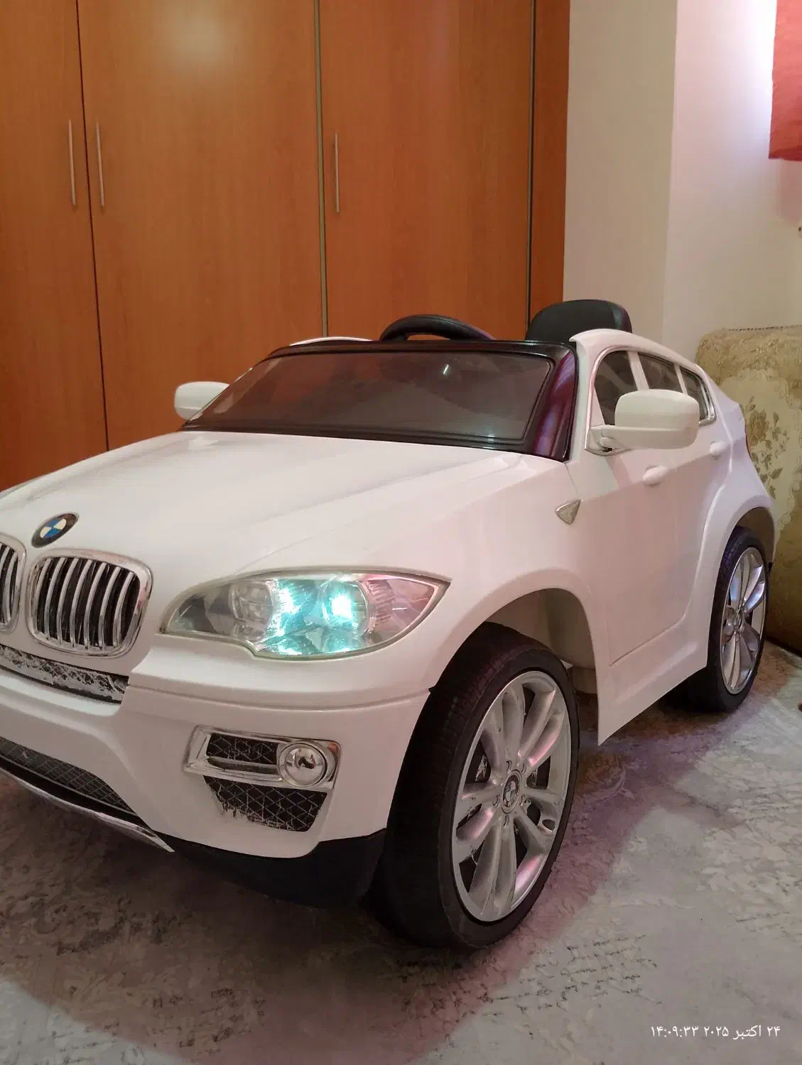 ماشین شارژی|اسباب‌بازی بچه|سنندج, |دیوار