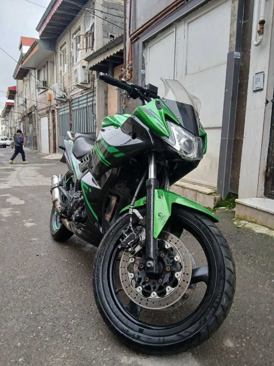 مگلی۲۰۰|موتورسیکلت|رشت, انصاری|دیوار