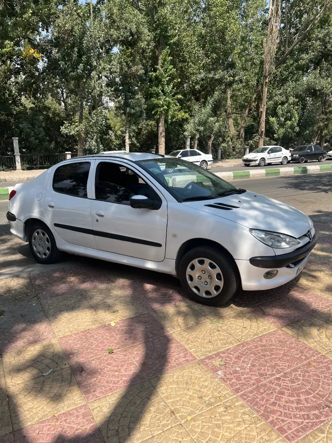 206V8|خودرو سواری و وانت|مهاباد (آذربایجان غربی), |دیوار