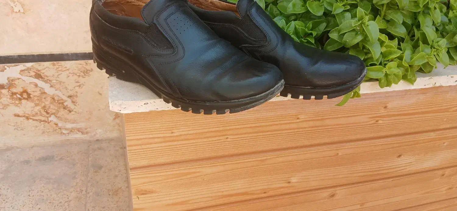 کفش مردانه سایز ۴۱|کیف، کفش، کمربند|نجفآباد, باهنر|دیوار