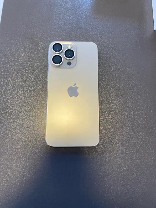 ۱۵ پرومکس ۲۵۶ باتری ۱۰۰ اورجینال|موبایل|رشت, توشیبا|دیوار