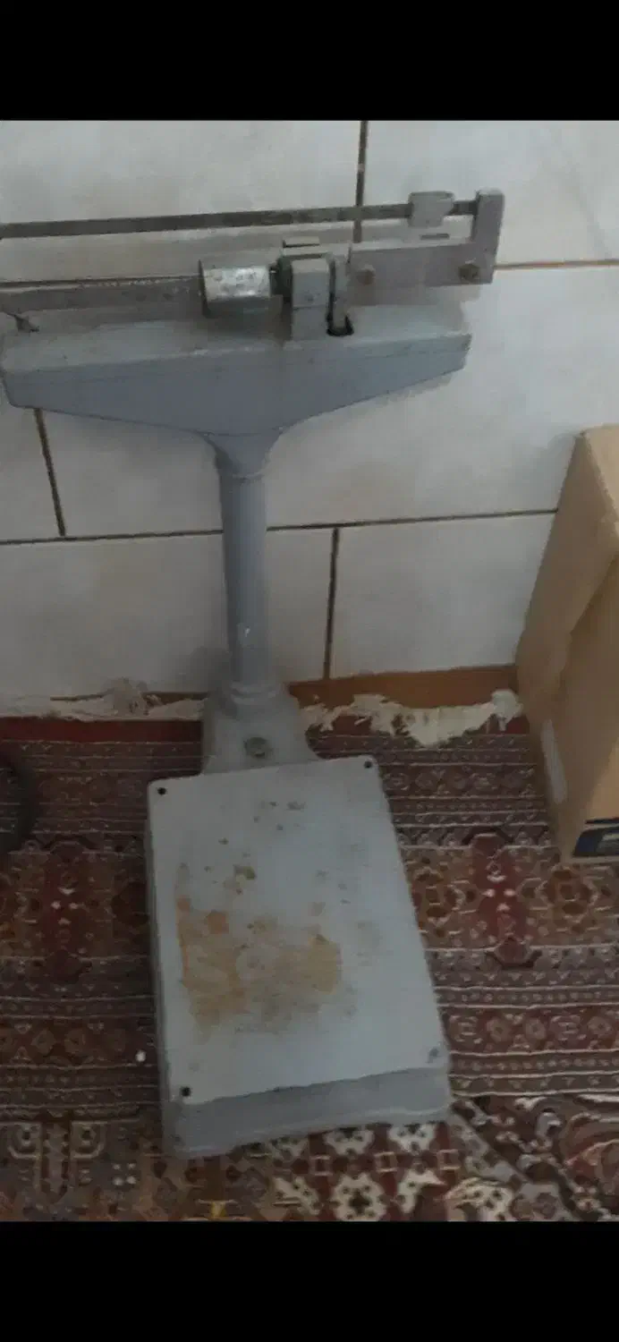 باسکول|کلکسیون اشیاء عتیقه|شیراز, شهرک قمشه|دیوار