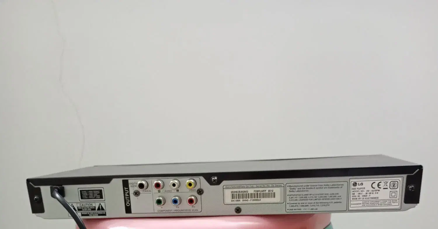 یک دستگاه پخش کننده دی وی دی الجی|پخش‌کننده DVD و ویدیو|خرم‌آباد, |دیوار