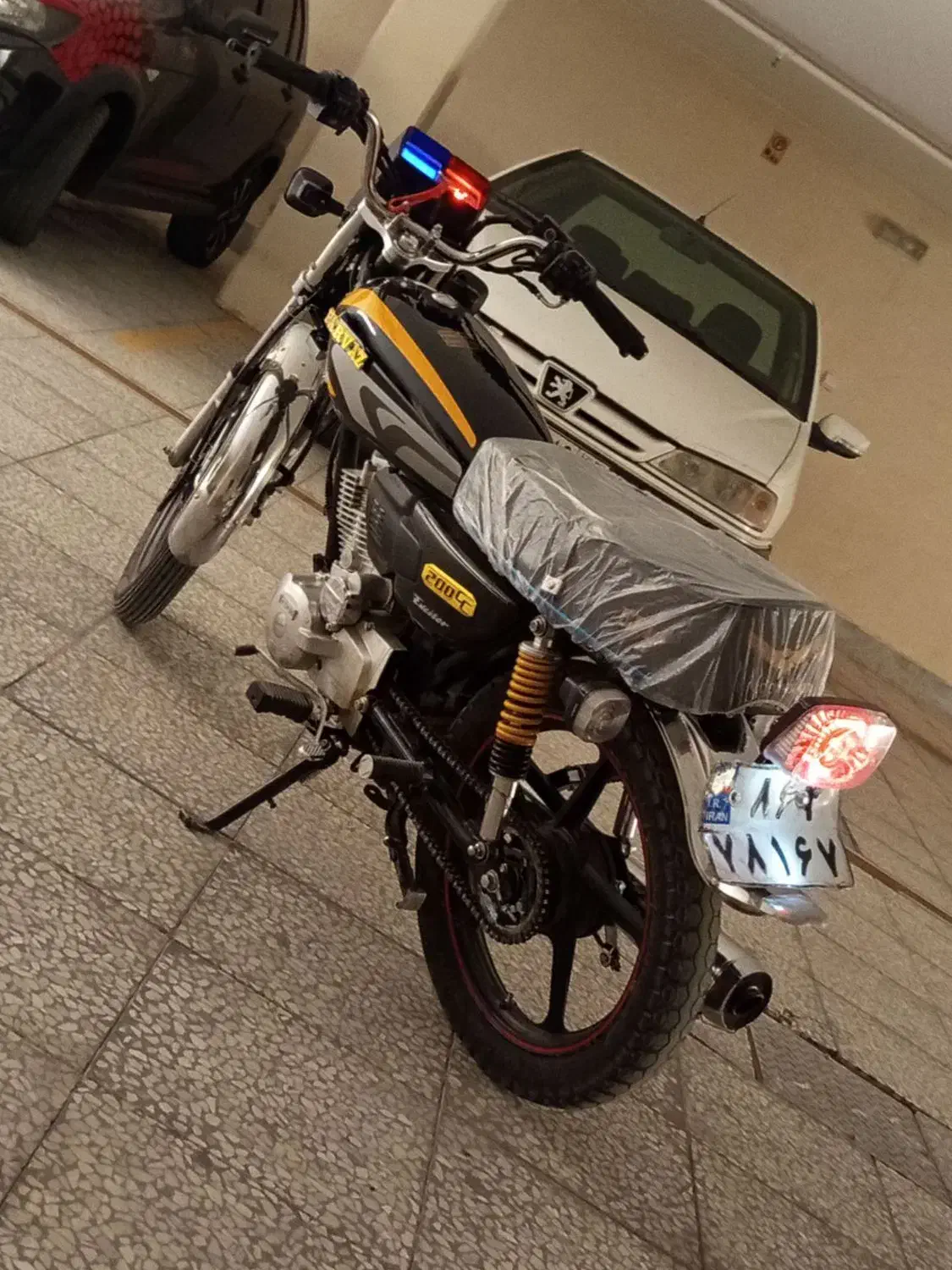 موتور ۲۰۰پرواز ۱۴۰۲|موتورسیکلت|اصفهان, شهرک امام خمینی|دیوار