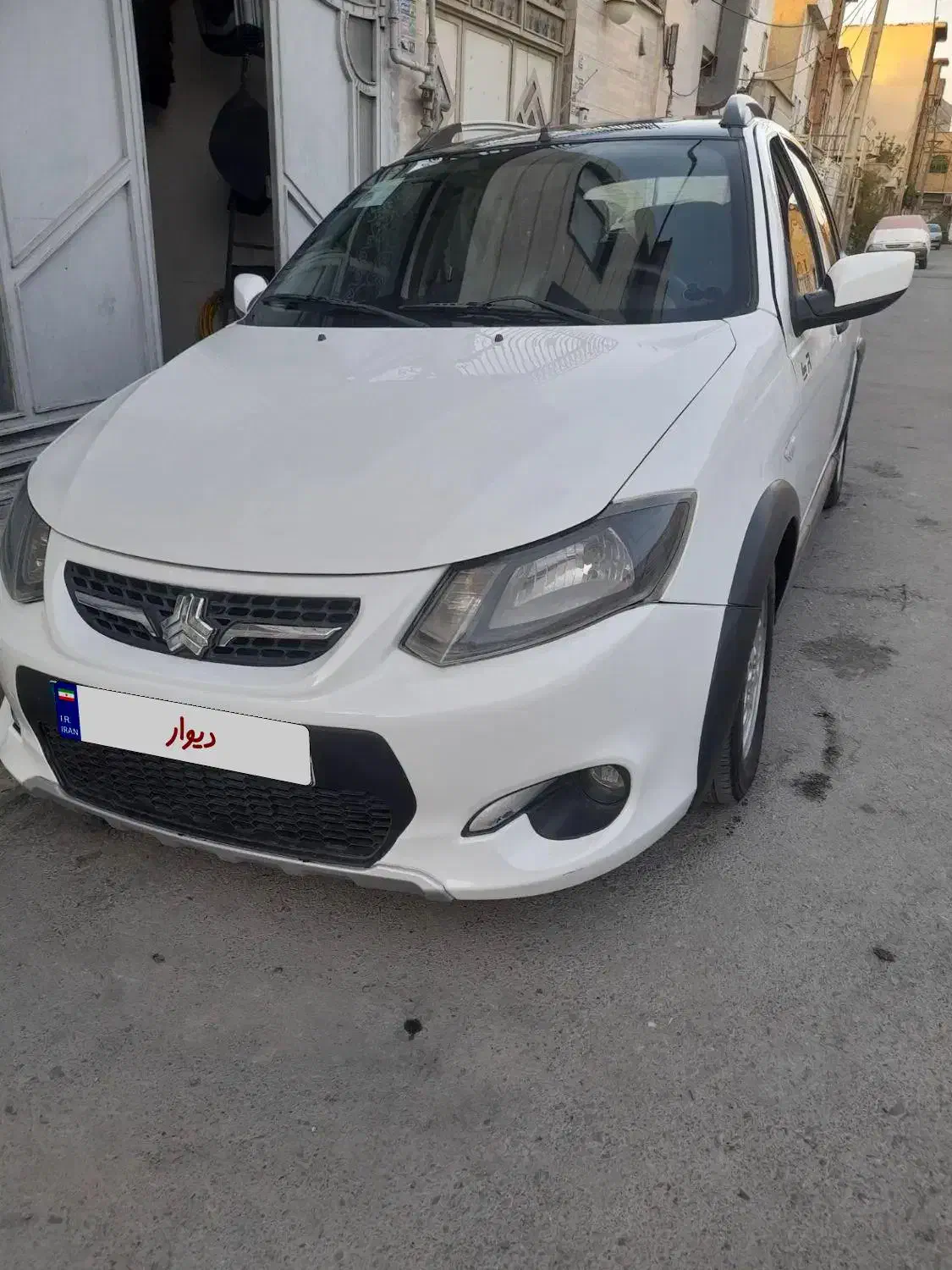 کوییک مدل R1400 تمیز سالم|خودرو سواری و وانت|اسلام‌شهر, شهرک امام حسین (میان آباد)|دیوار