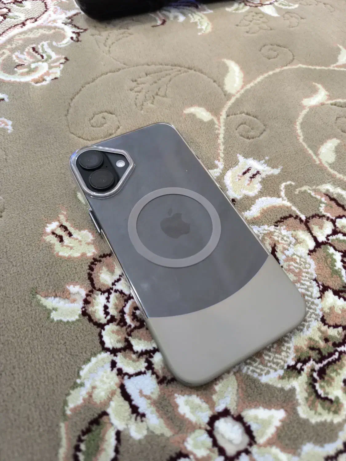 ۱۶ پلاس|موبایل|آبادان, |دیوار