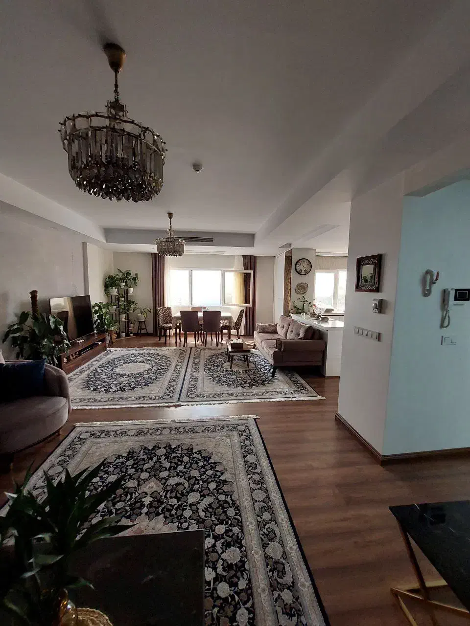 آپارتمان۱۳۷متر ویو دریاچه بدون مشرف جنوبی غرق نور|فروش آپارتمان|تهران, دریاچه شهدای خلیج فارس|دیوار