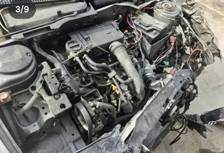 پژو 405 تصادفی|خودرو سواری و وانت|باسمنج, |دیوار