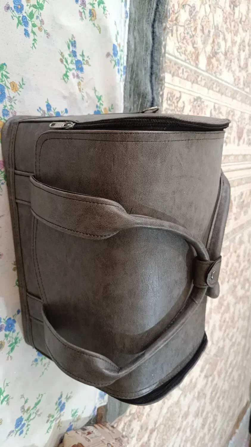 لوازم میکاپ|آرایشگاه و سالن‌های زیبایی|شاهین‌شهر, اقبال لاهوری|دیوار