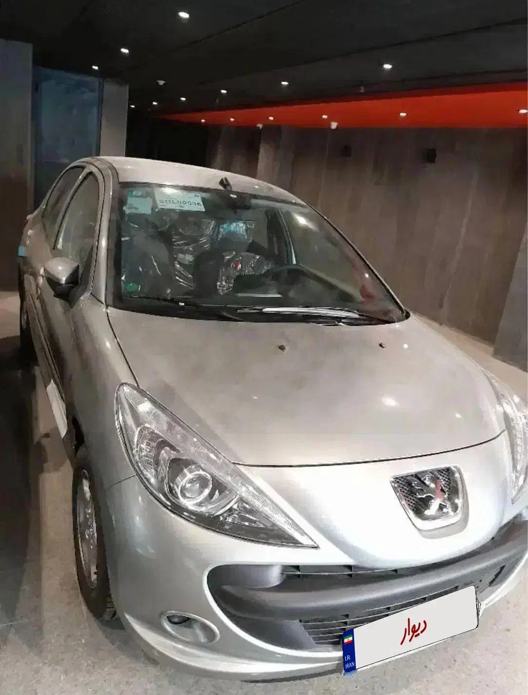 پژو ۲۰۷ اتوماتیک سقف فلز، TU5 ارتقاءیافته و SBR|خودرو سواری و وانت|تهران, تهرانپارس غربی|دیوار