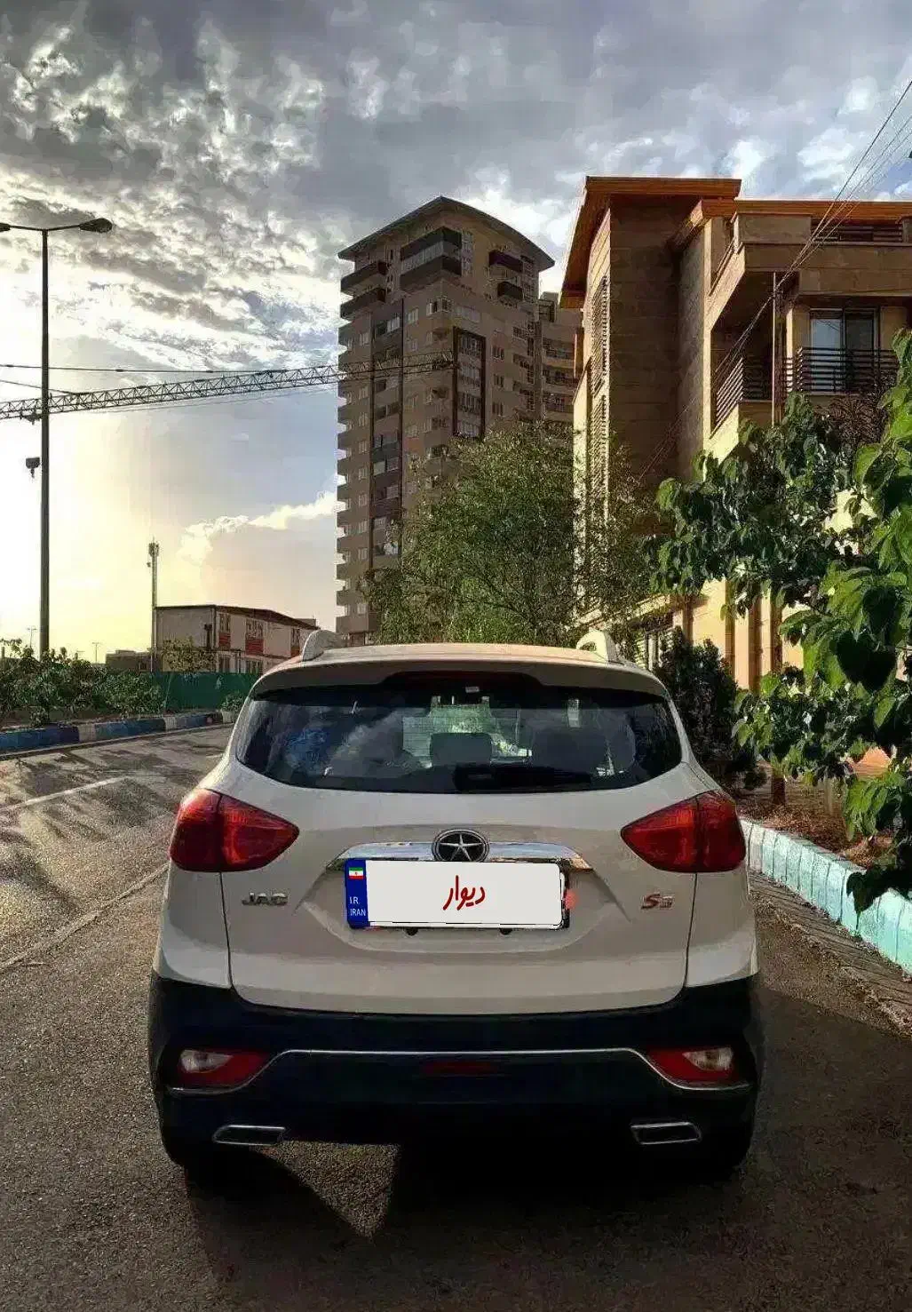 جکs3 کارکرد ۴۰هزار ، بدون رنگ|خودرو سواری و وانت|تبریز, |دیوار