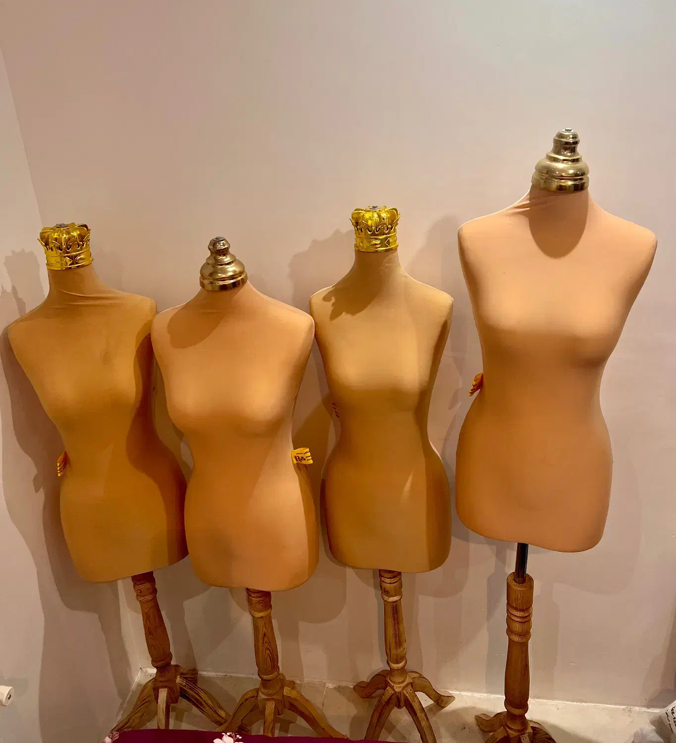 مانکن سوزن خور سایز ۳۶ و ۳۸|فروشگاه و مغازه|قائمشهر, |دیوار