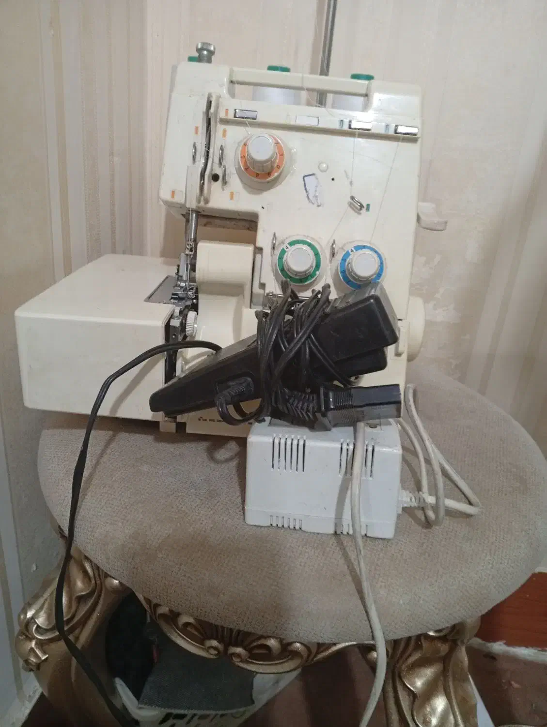 سردوز|چرخ خیاطی و ریسندگی|بندر ماهشهر, |دیوار