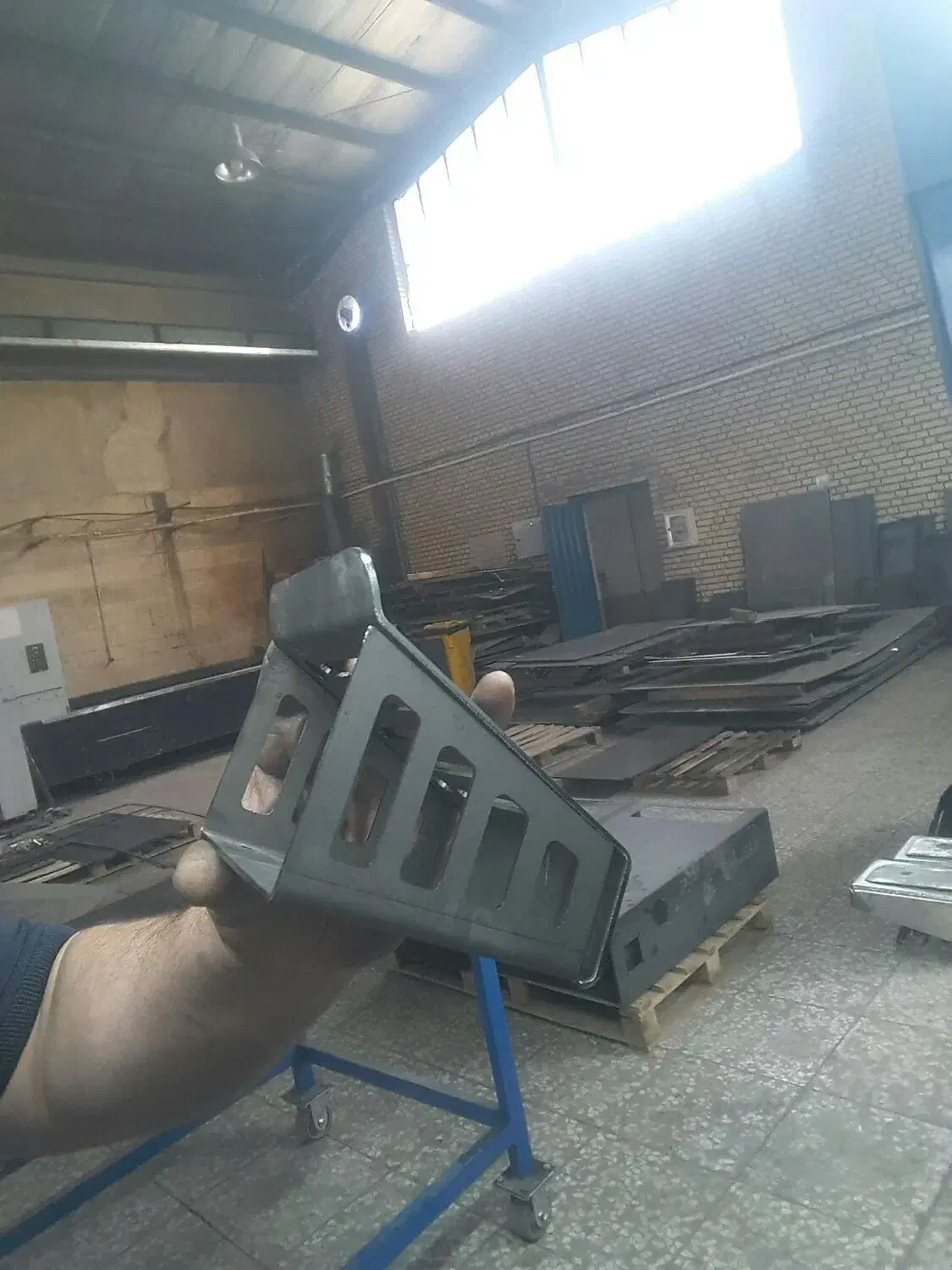 خدمات طراحی وبرش لیزر و خمکاری فلزات|خدمات پیشه و مهارت|قدس, شهرک صنعتی زاگرس|دیوار