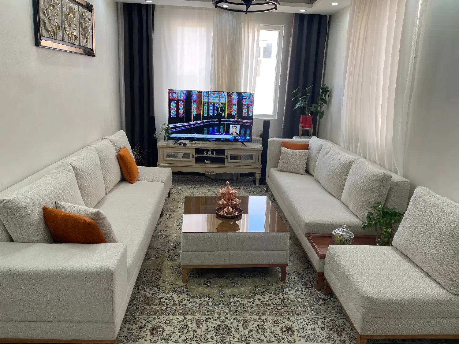 مبل ال  نو نو|مبلمان خانگی و میز عسلی|گلبهار, شهر جدید گلبهار|دیوار