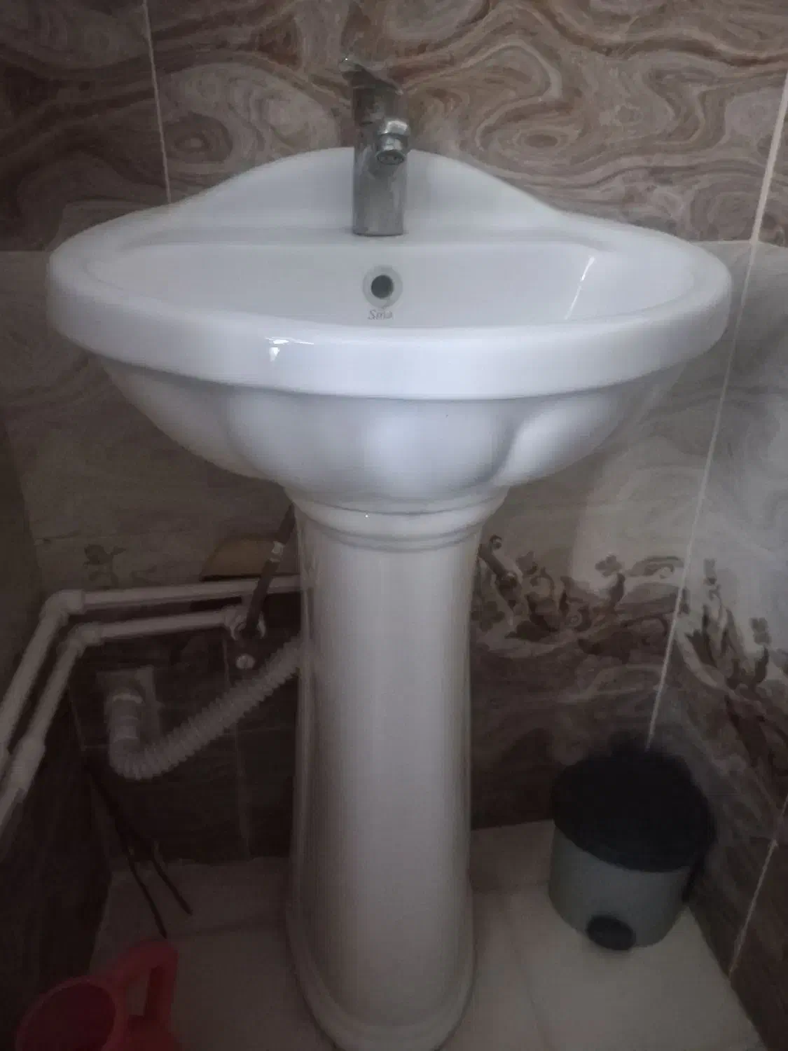 روشویی و شیرآلات|لوازم سرویس بهداشتی|خرم‌آباد, |دیوار