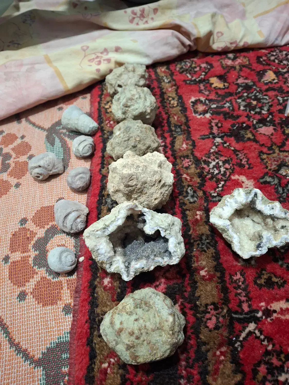 بهترین سنگ توپی|کلکسیون اشیاء عتیقه|آشتیان, |دیوار