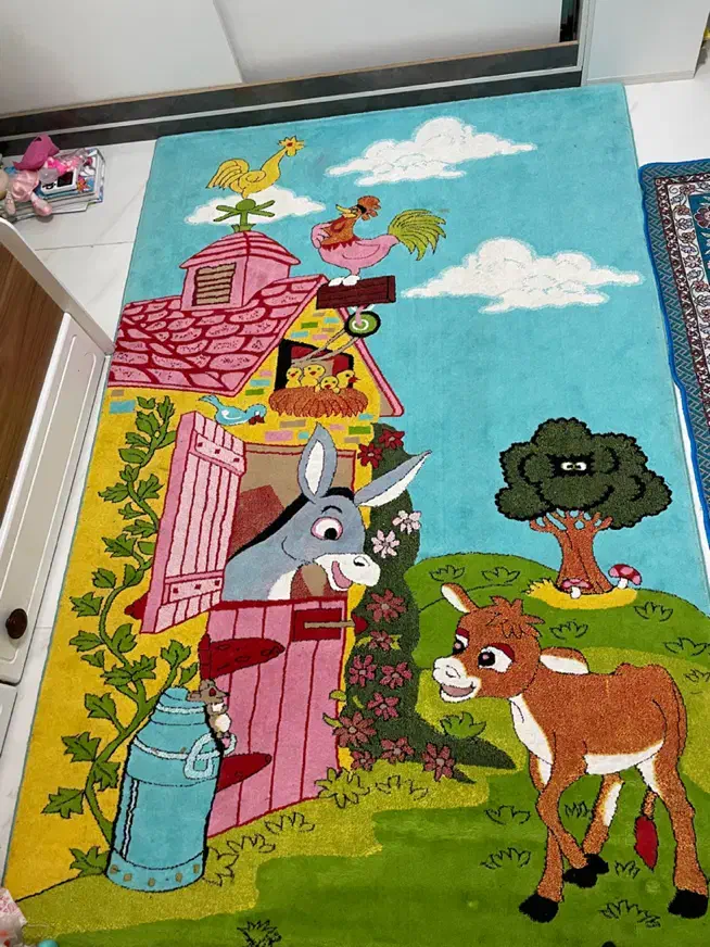 فرش اتاق کودک|فرش|قروه, |دیوار