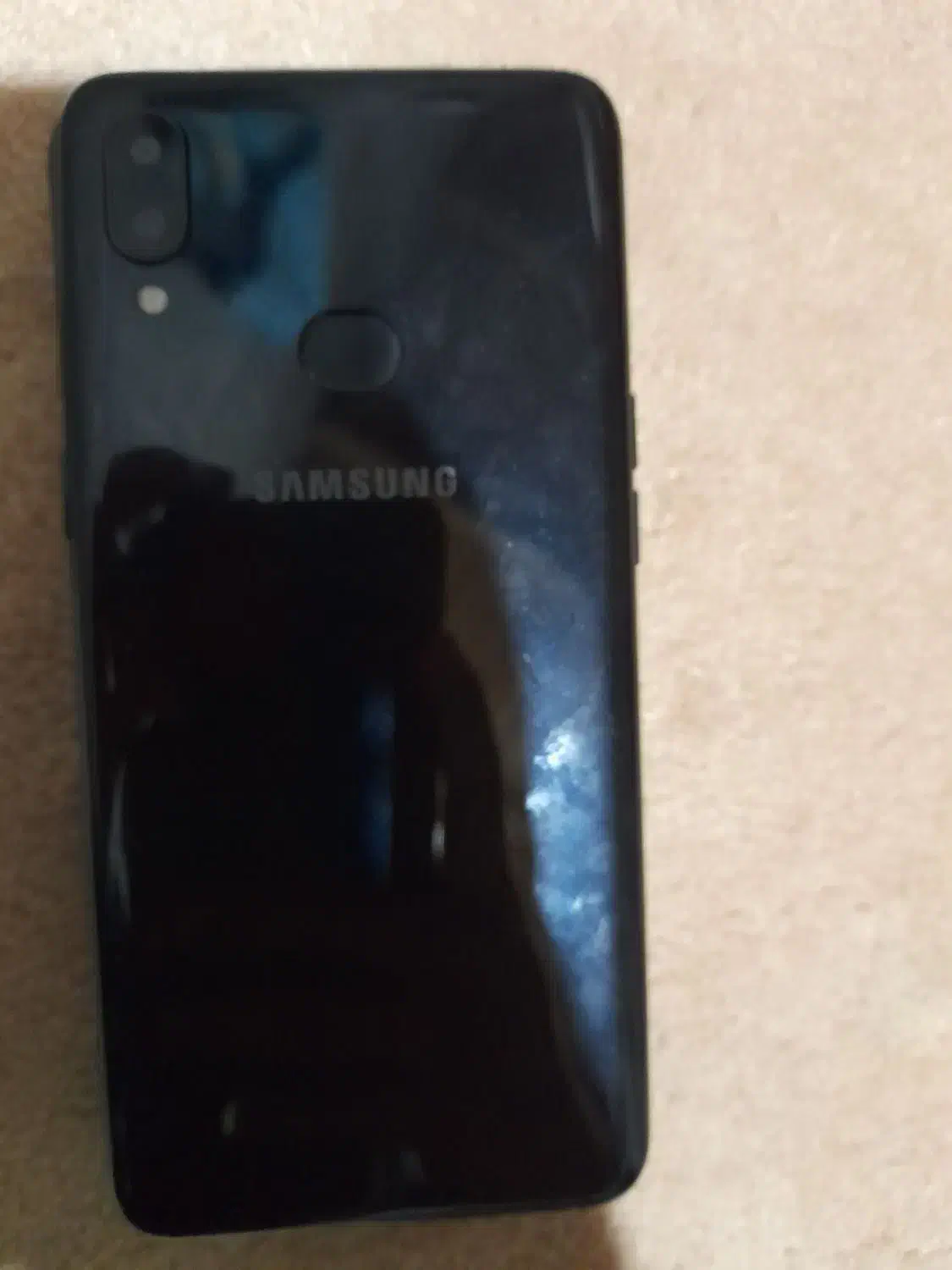 به دلیل اضافه بودن|موبایل|بستک, |دیوار