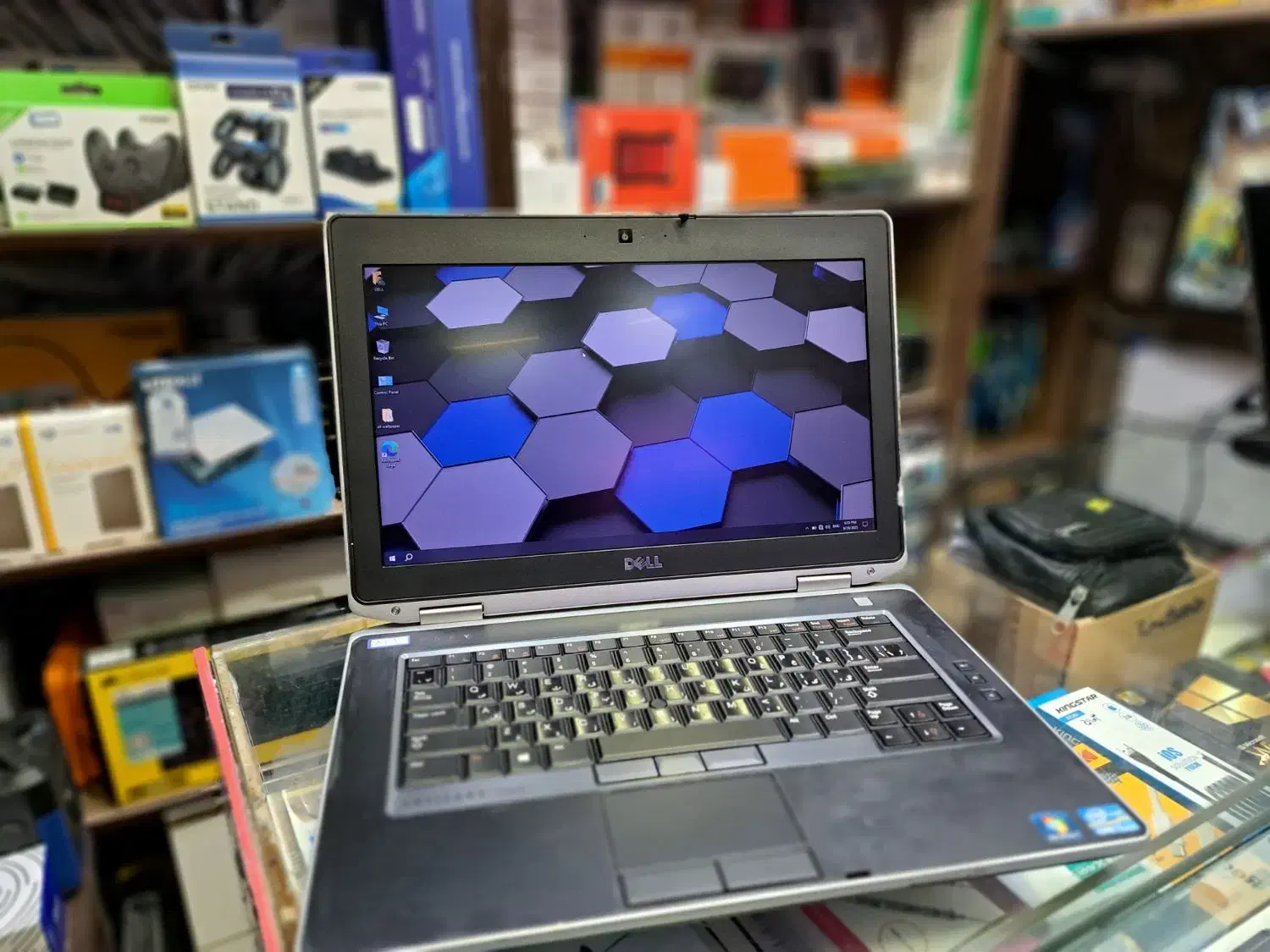 مهندسی و گیمینگ و رندرینگ با گرافیک های بالا|رایانه همراه|کرمانشاه, |دیوار