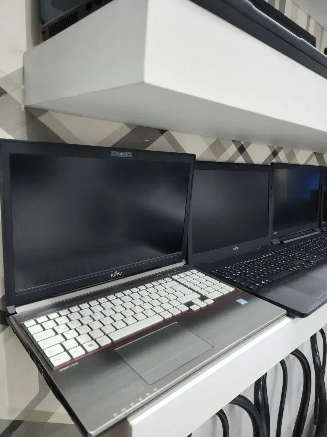 لپ تاپ استوک با ضمانت و کارتن اصلی قیمت دبی|رایانه همراه|شیراز, وصال|دیوار