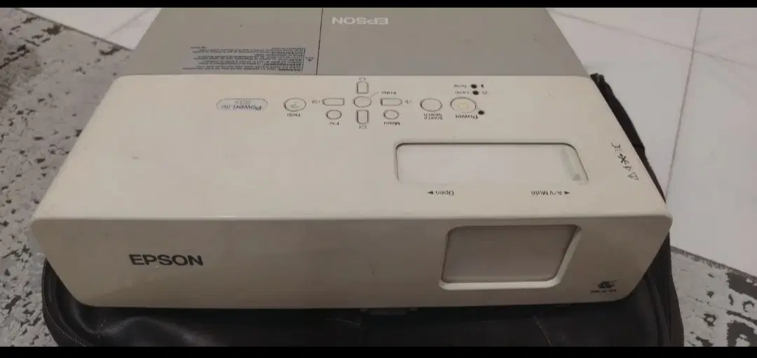 Epson PowerLite 83+|تلویزیون و پروژکتور|کهریزک, |دیوار