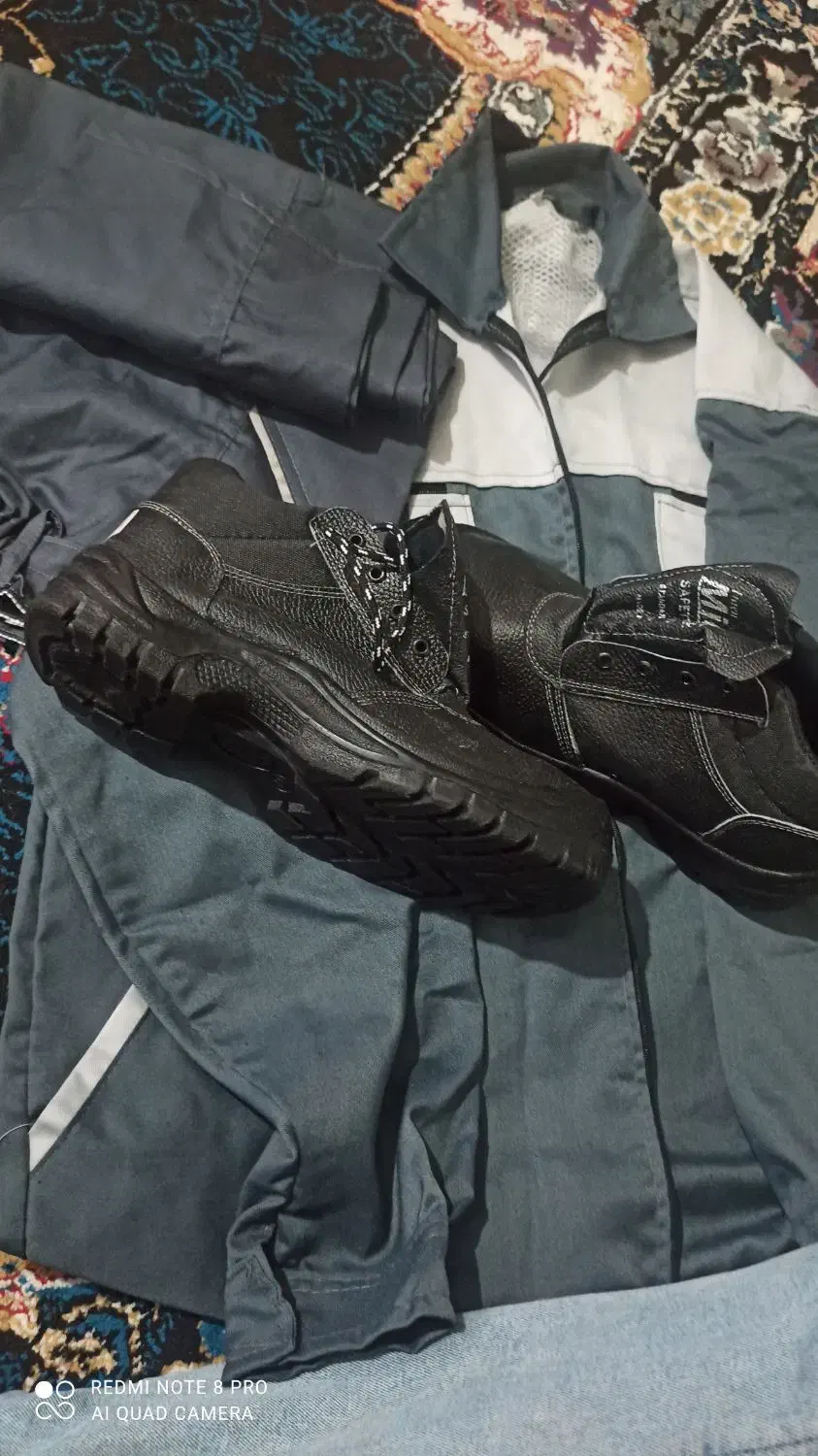 لباس کار و کفش ایمنی|لباس|نورآباد ممسنی, |دیوار