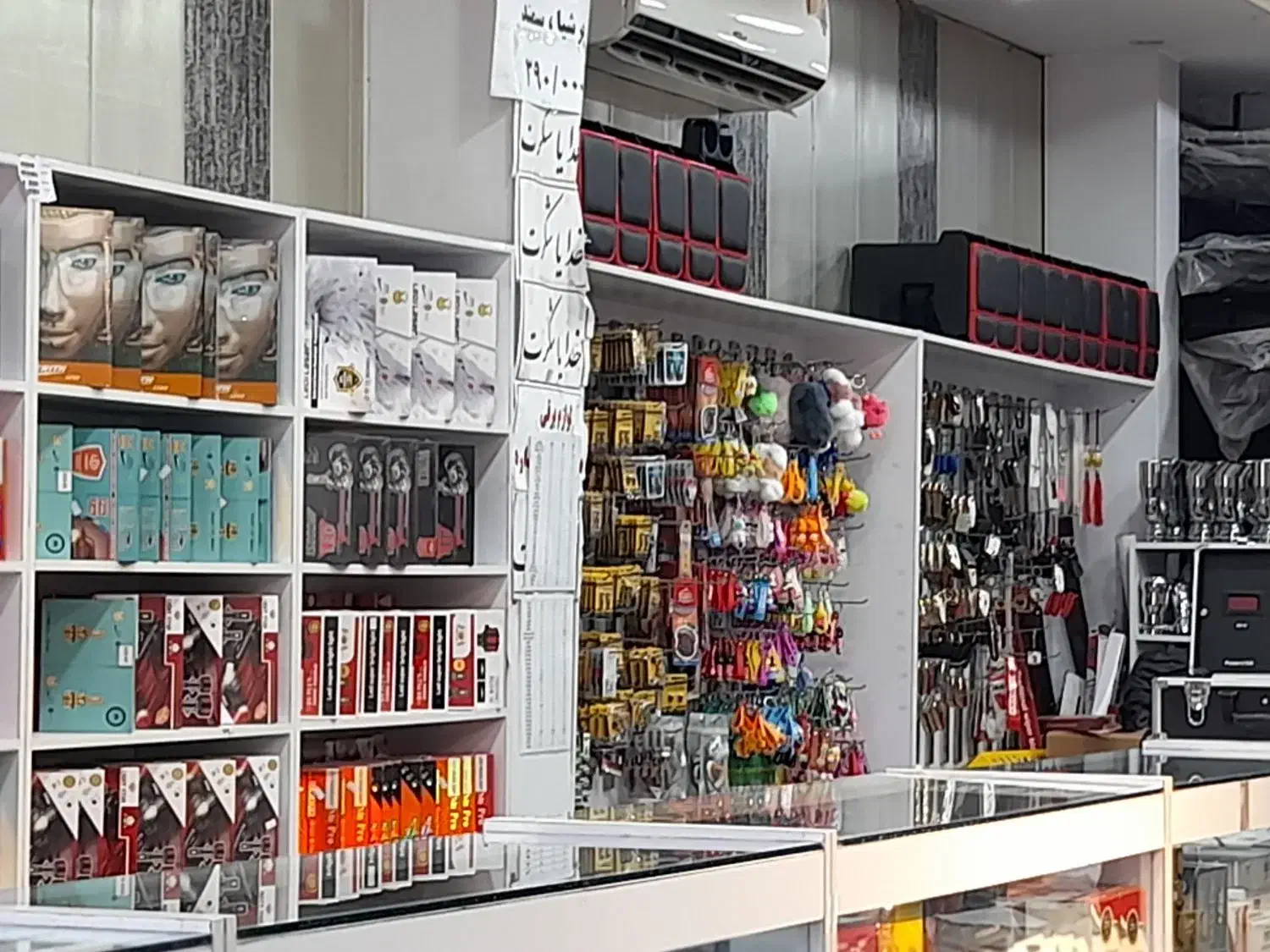 کفی روکش دودی تعمیرات صندلی ریکاوری سپر|قطعات یدکی و لوازم جانبی|قم, انصارالحسین|دیوار