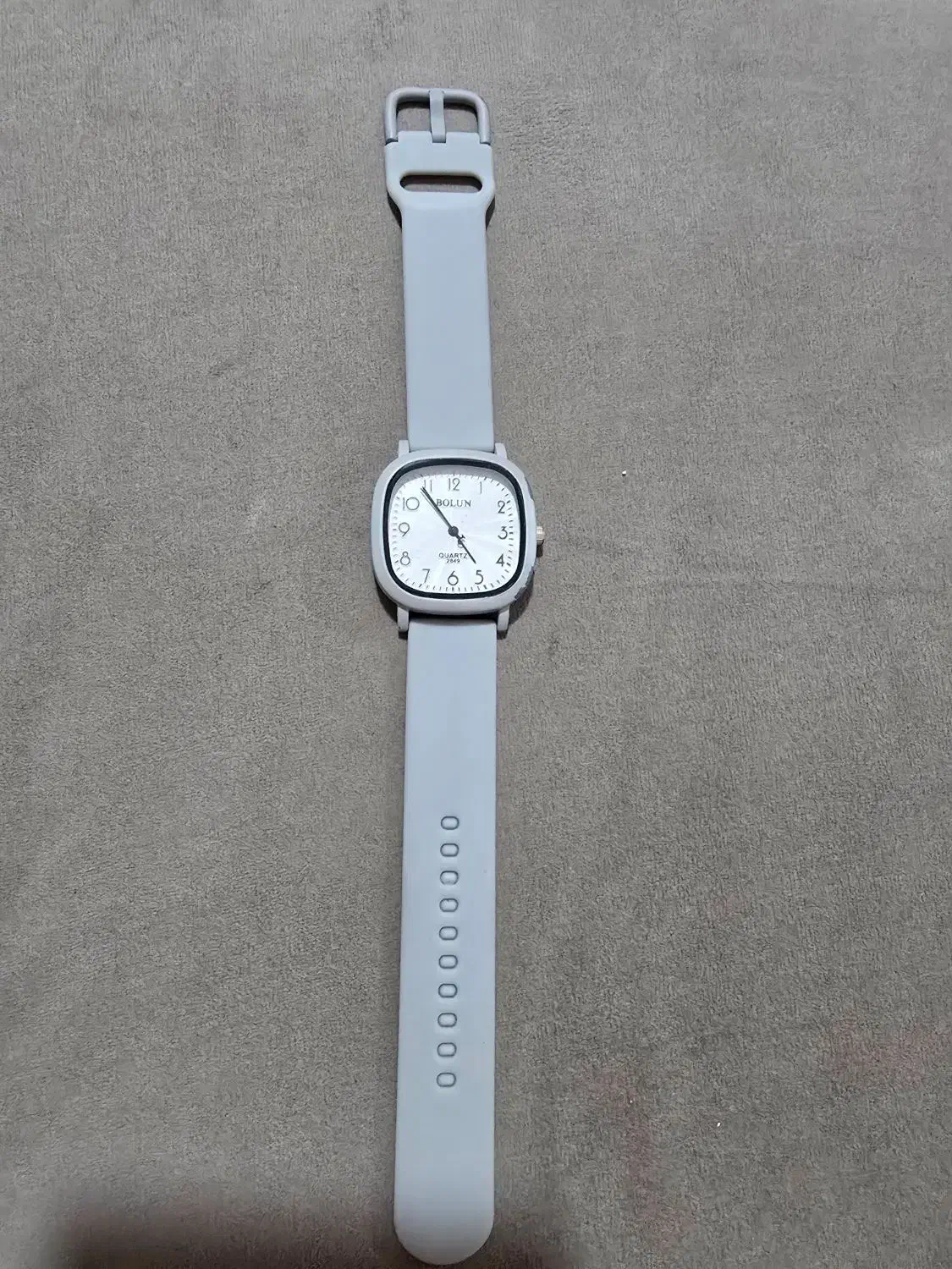 تعدادی ساعت مچی|ساعت|قرچک, زیبا شهر|دیوار