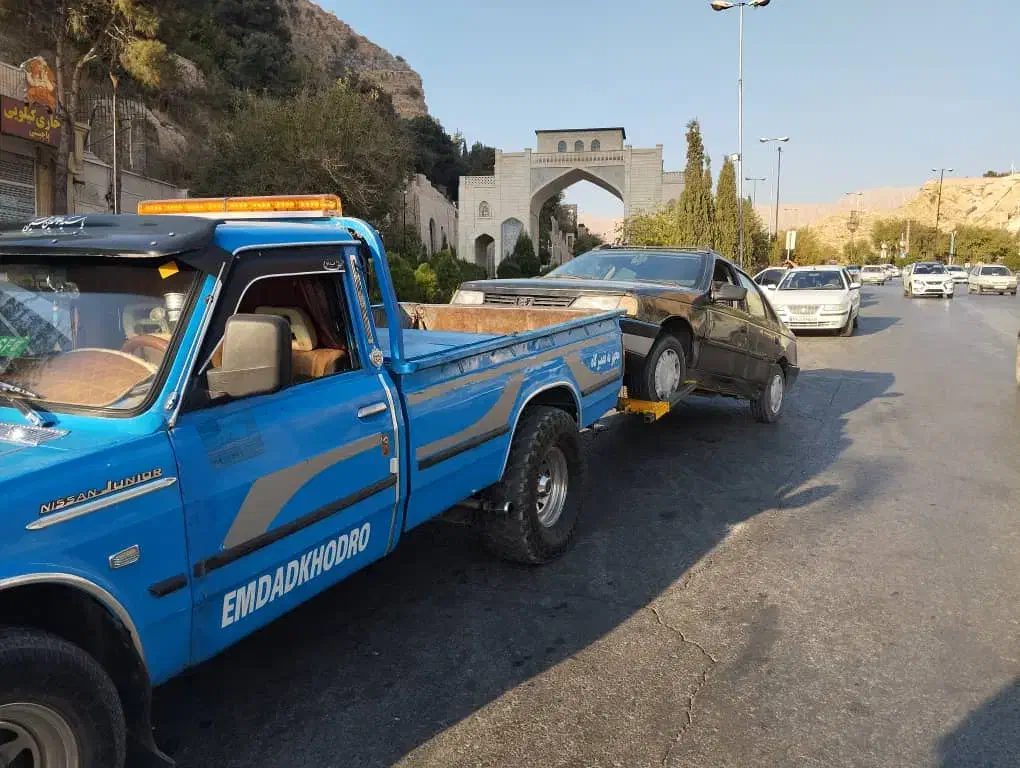 امداد خودرو یدک کش چرخگیر جرثقیل سراسر شیراز|خدمات حمل و نقل|شیراز, شهرک گلها|دیوار