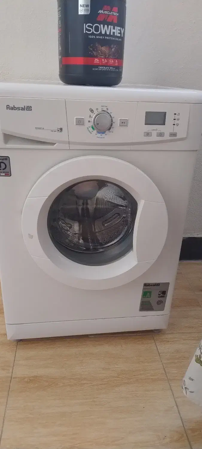 ماشین لباسشویی|ماشین لباسشویی و خشک‌کن لباس|کاشان, باغ ماجد|دیوار