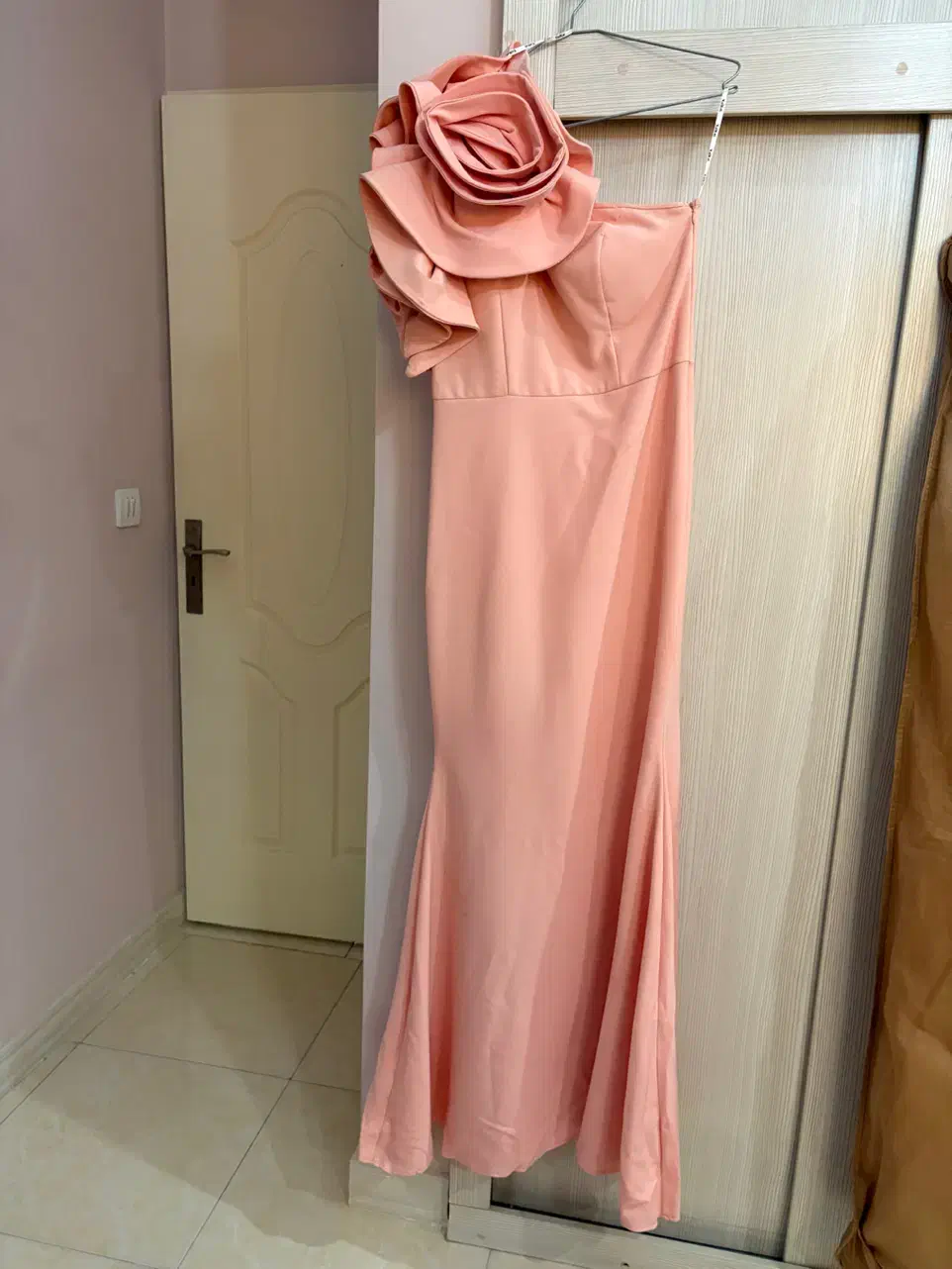 تعدادی لباس مجلسی سایز ۳۸-۴۰|لباس|تهران, نیکنام|دیوار