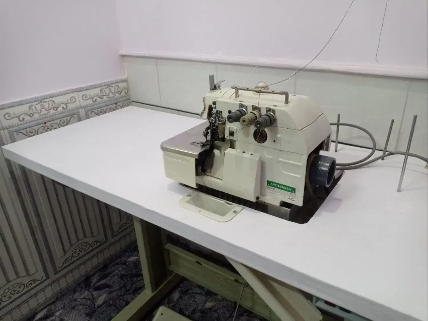 چرخ سردوز صنعتی زوجی|چرخ خیاطی و ریسندگی|کاشان, باغ ماجد|دیوار