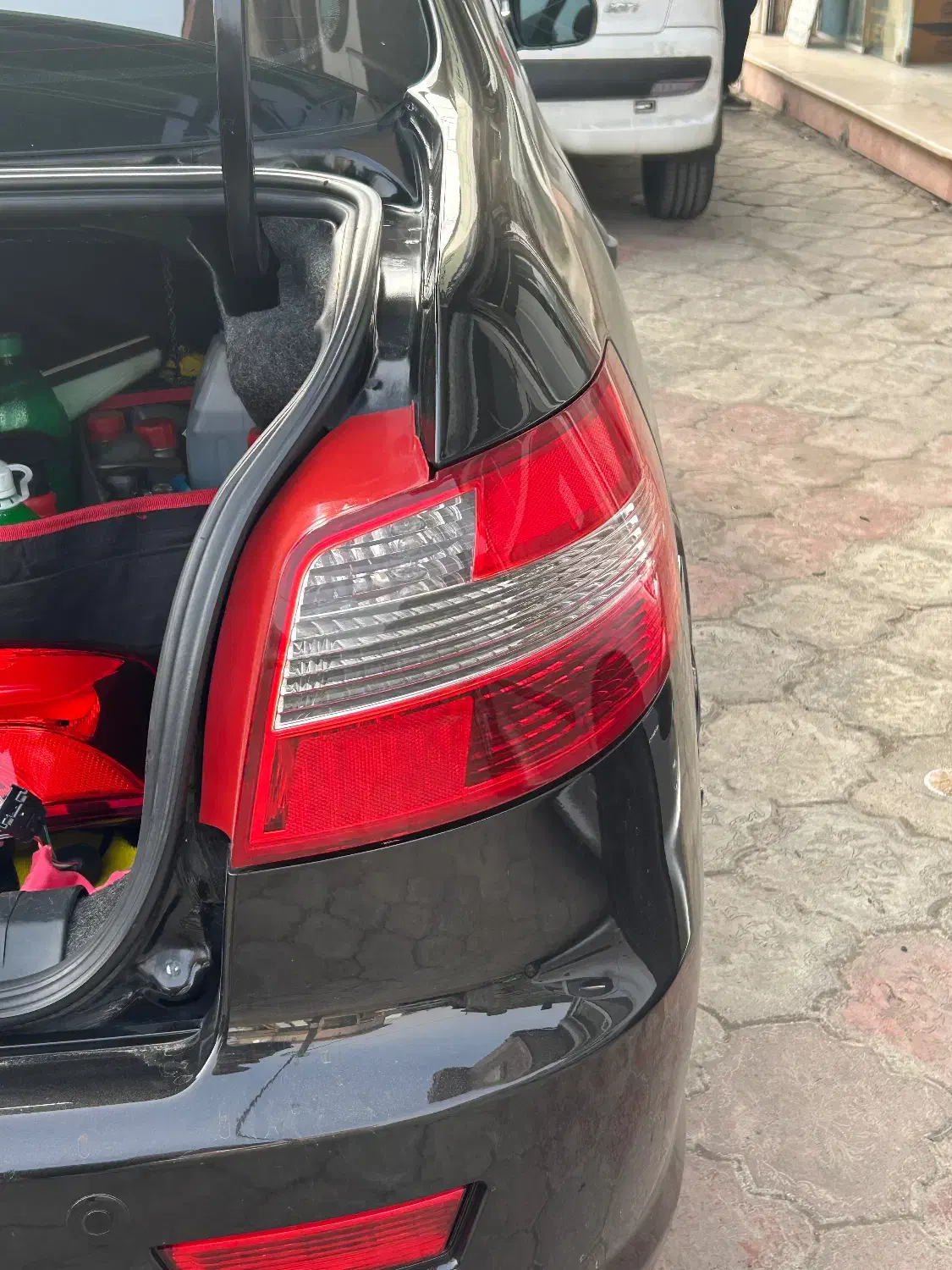 خطر عقب رانا کروز|قطعات یدکی و لوازم جانبی|لنگرود, |دیوار