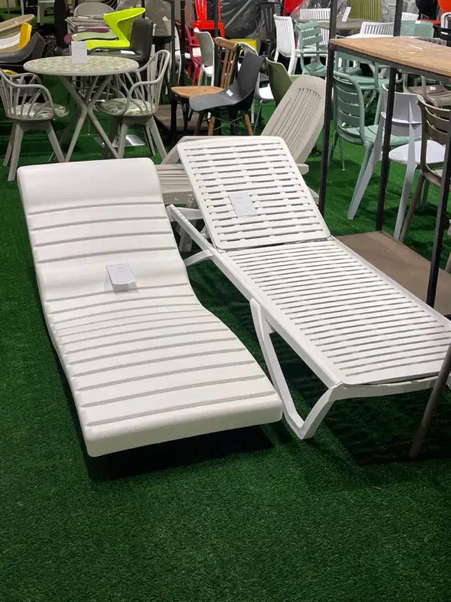 صندلی|میز و صندلی غذاخوری|بندر انزلی, گیلار|دیوار