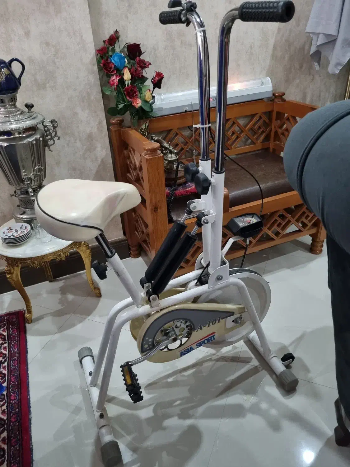 دوچرخه ثابت|تجهیزات ورزشی|مشهد, رضاشهر|دیوار