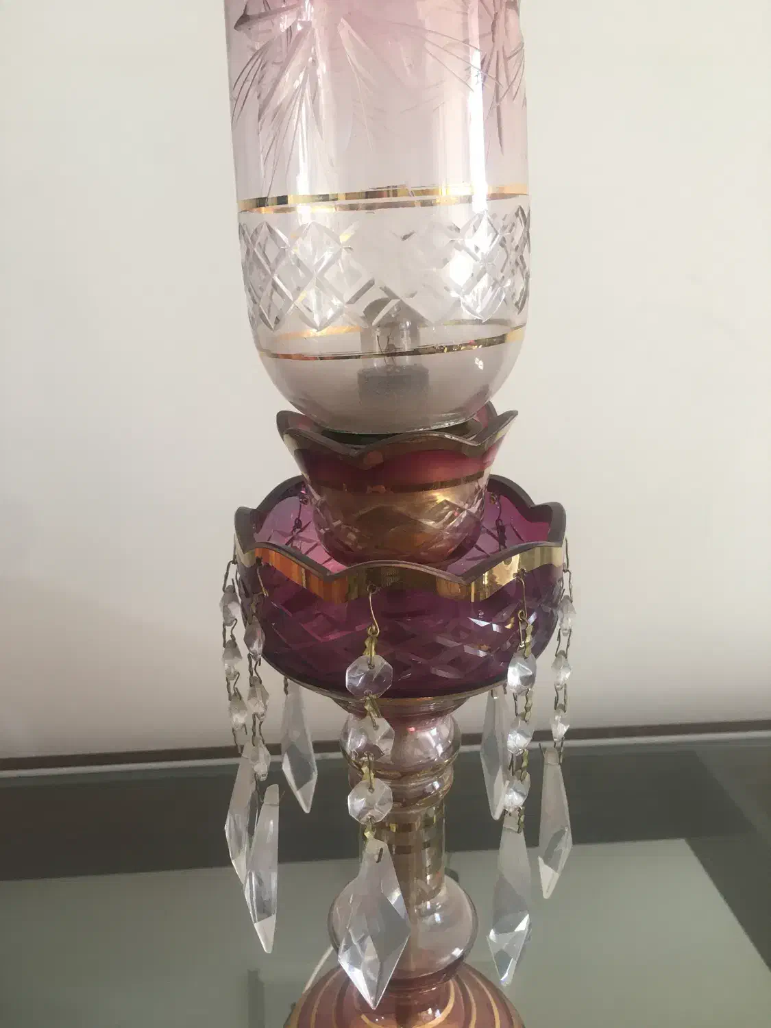 لاله تراش رنگ شرابی بنفش|لامپ و چراغ|شیراز, شهرک گلستان شمالی|دیوار