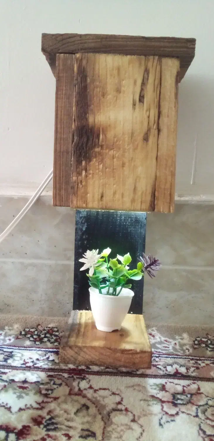 شب خوابی|چراغ خواب و آباژور|تویسرکان, |دیوار