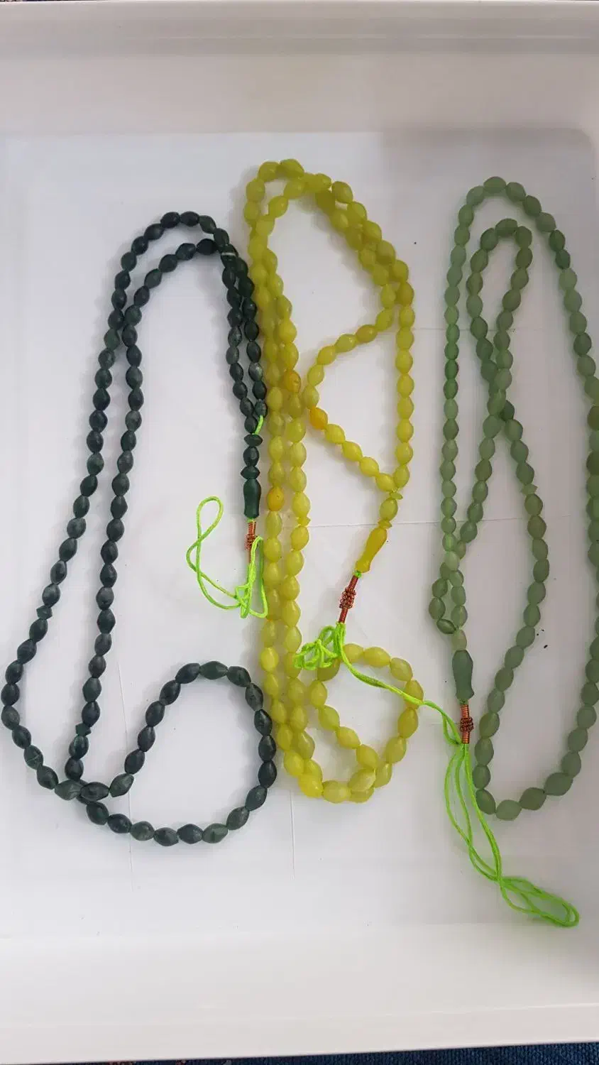 تسبیح شاه مقصود افغانستان و نگین شجر سوسنی|کلکسیون اشیاء عتیقه|مشهد, کارمندان دوم|دیوار