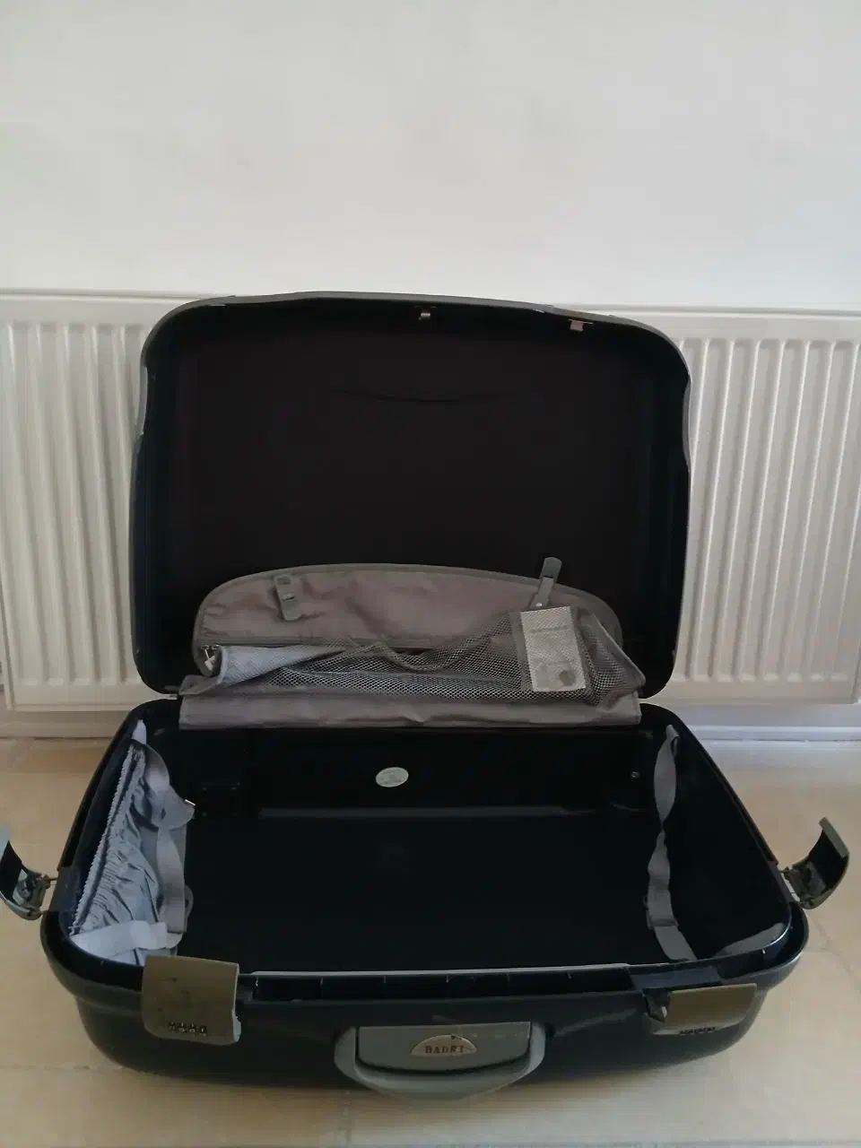 چمدان جادار سالم|کیف، کفش، کمربند|سنندج, |دیوار