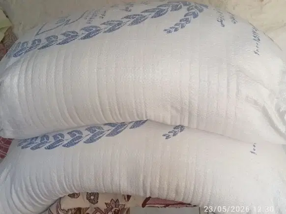 آرد|خوردنی و آشامیدنی|رومشکان, |دیوار