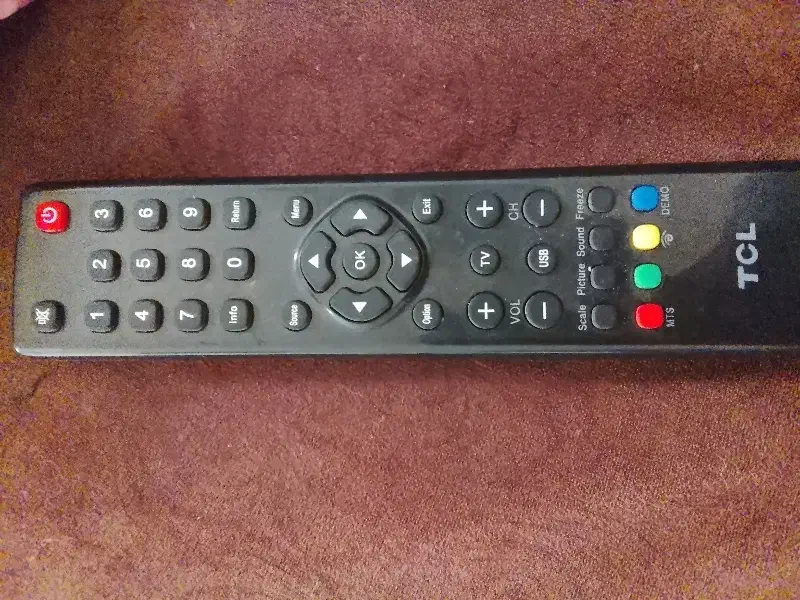 کنترل تلویزیون مارک تی سی ال|تلویزیون و پروژکتور|تربت جام, فاز ۲ فرهنگیان|دیوار