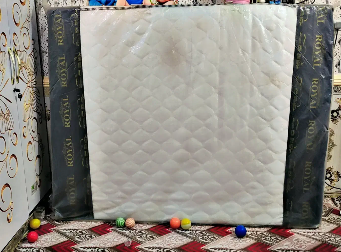 دوشگ تختخواب|تشک تختخواب|سوسنگرد, |دیوار