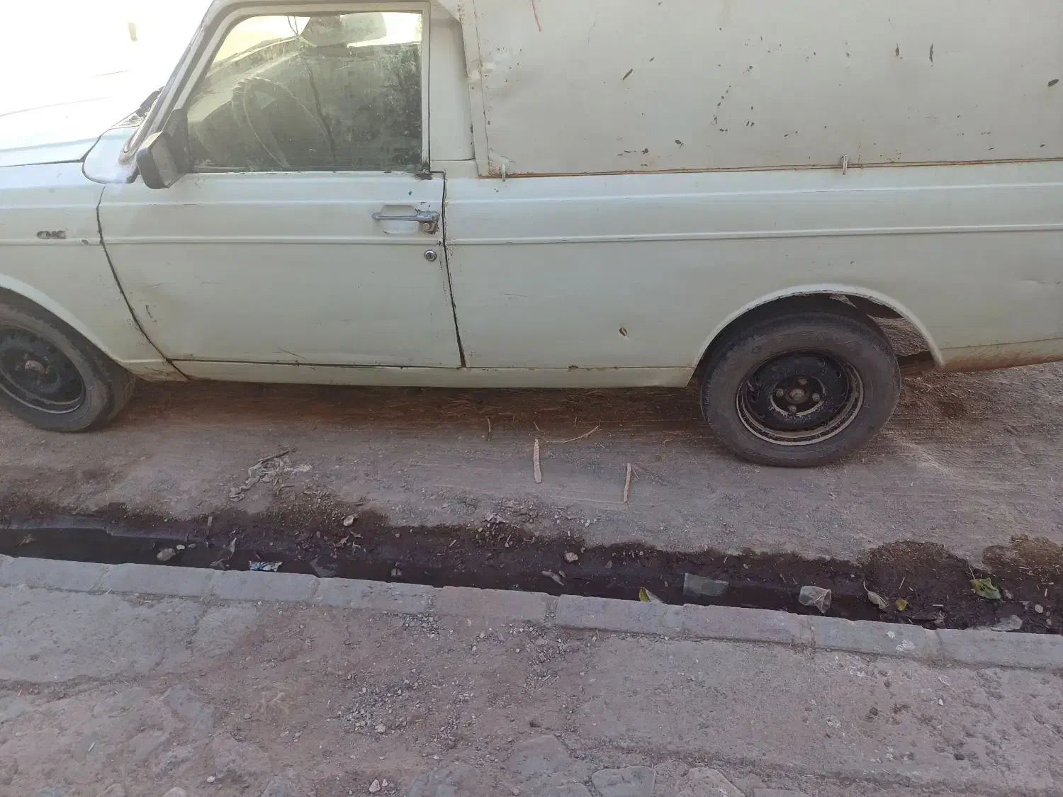 پیکان وانت|خودرو سواری و وانت|میان ولایت, |دیوار