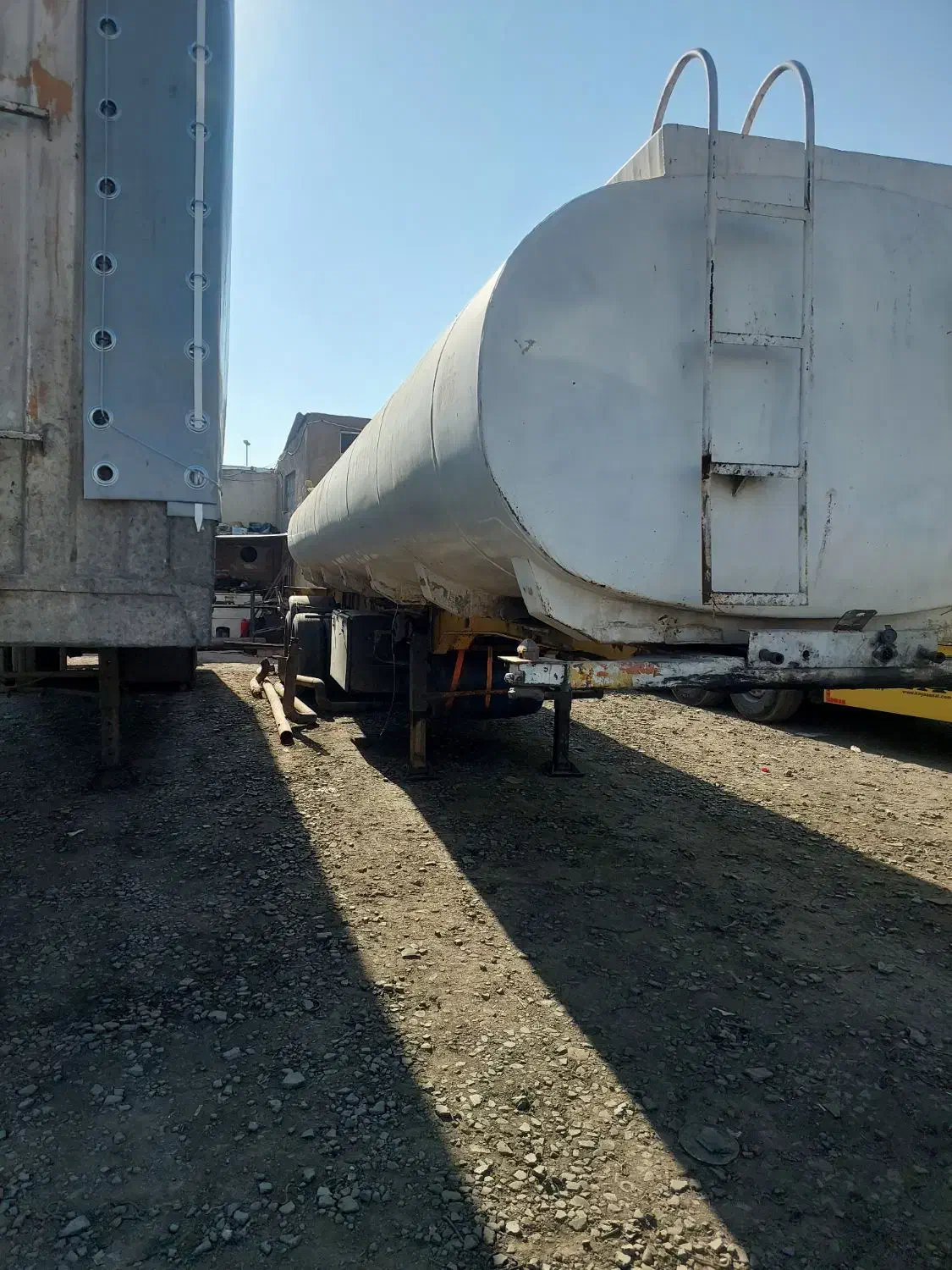 تانکر چهار مواد|خودرو سنگین|صوفیان, |دیوار