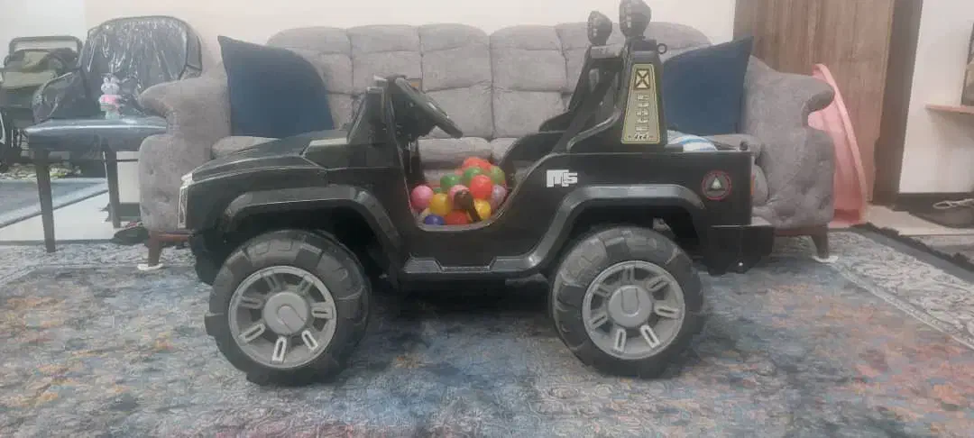 ماشین شارژی دنده ای|اسباببازی|بندرعباس, |دیوار